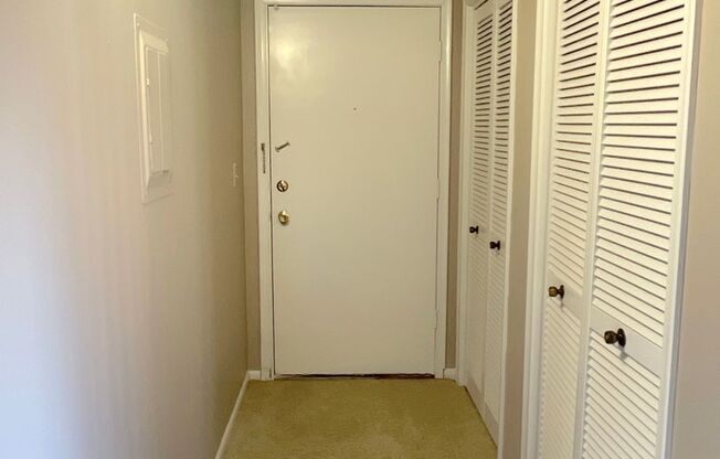 1 bed, 1 bath, 780 sqft, $979, Unit 067