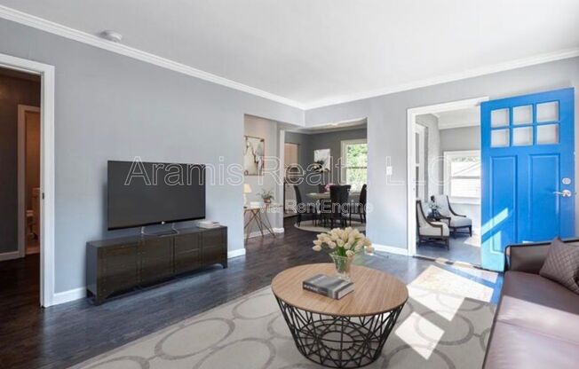 120 BURBANK DR