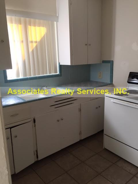 2 beds, 1 bath, 808 sqft, $1,095