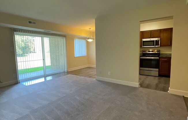 2 beds, 2 baths, 1,000 sqft, $1,850, Unit 14203 #A2