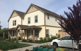 0852 - Topaz Townhomes