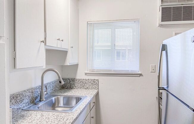 Newman Court Apartments