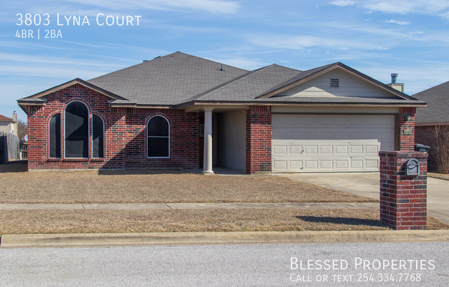 3803 LYNA CT