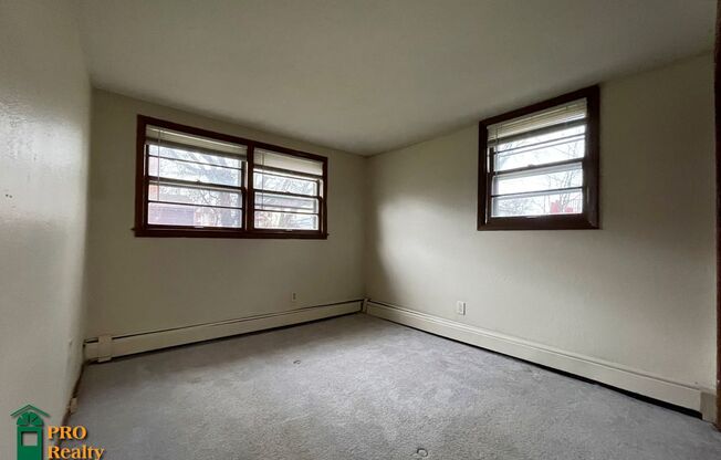 1835 Mechanic Ave #5