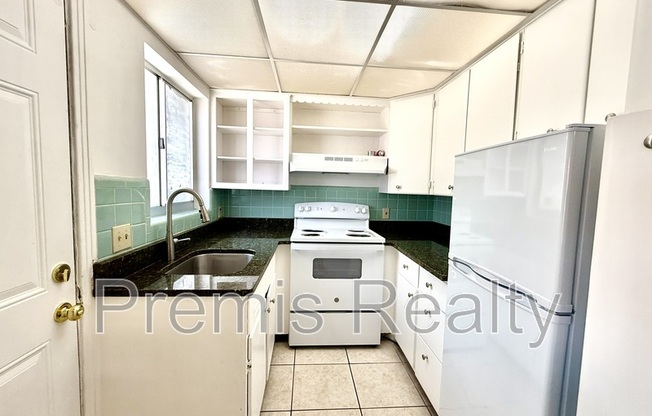 105 N LINCOLN AVE