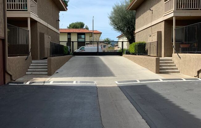 1 bed, 1 bath, $2,100
