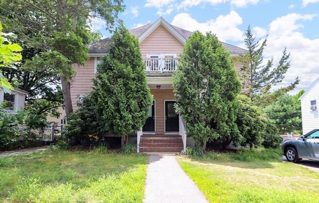 12 FRANCES ST