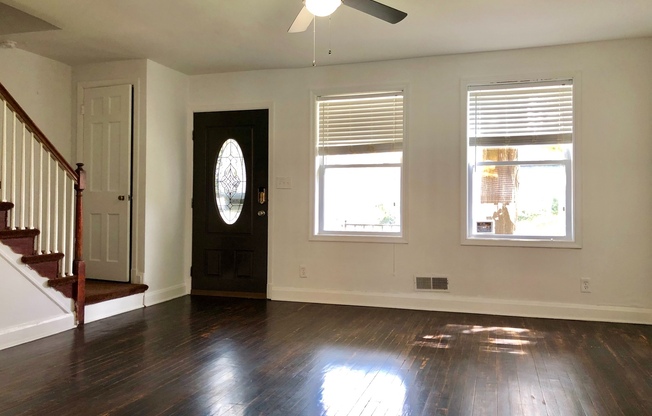 Updated 3 Bedroom Townhome - Edmondson/Hunting Ridge