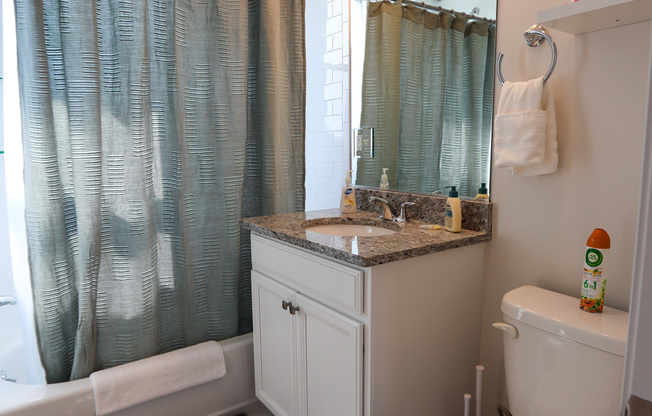 2 beds, 2 baths, 1,000 sqft, $7,500, Unit 9