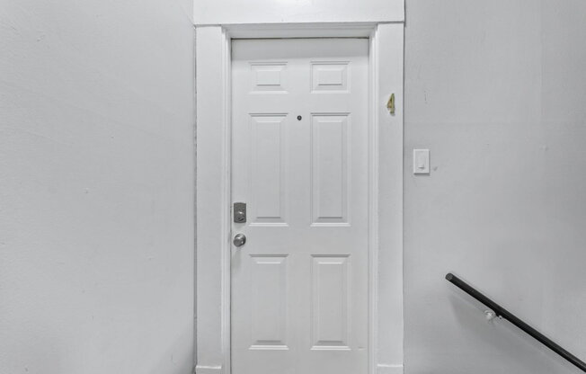 1 bed, 1 bath, 585 sqft, $1,300, Unit 1