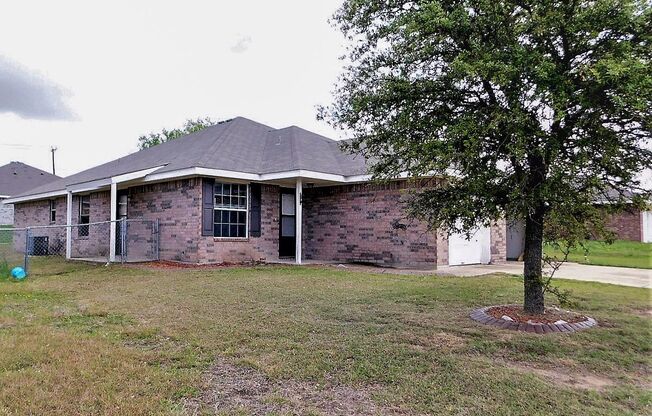 2803 Lucille Dr
