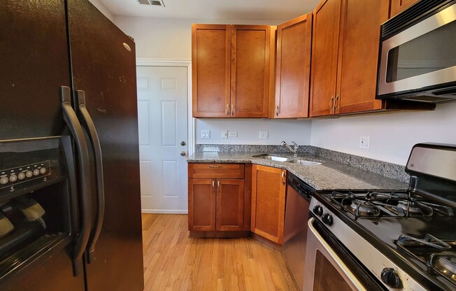 6508 North Claremont Ave.