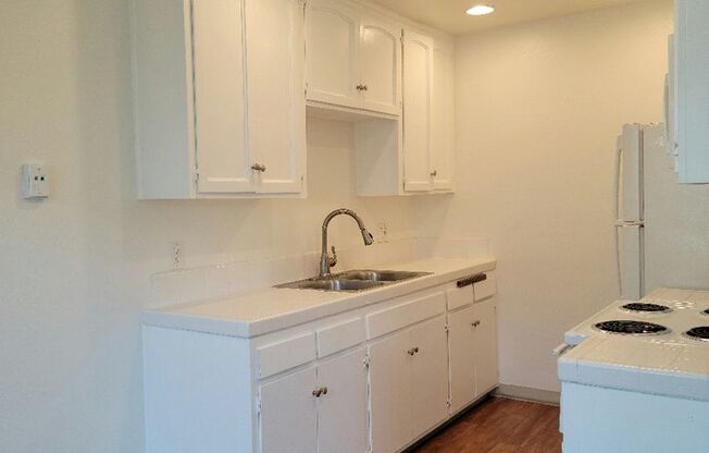 210 Quintard St