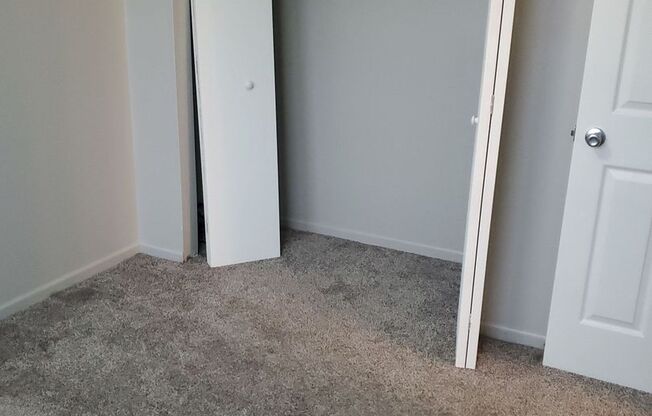 1 bed, 1 bath, 400 sqft, $895