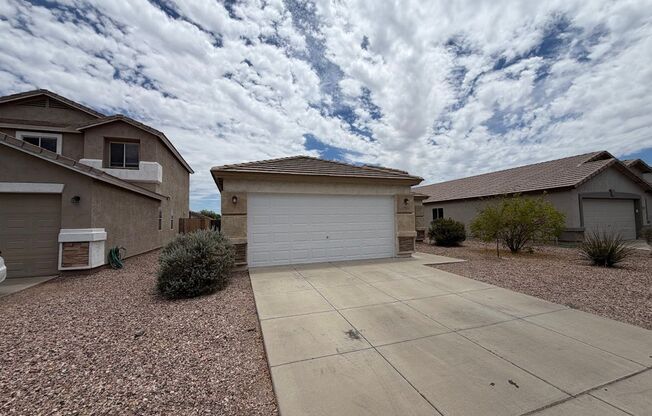 Cozy Home for Rent in Buckeye! NEW CARPET!