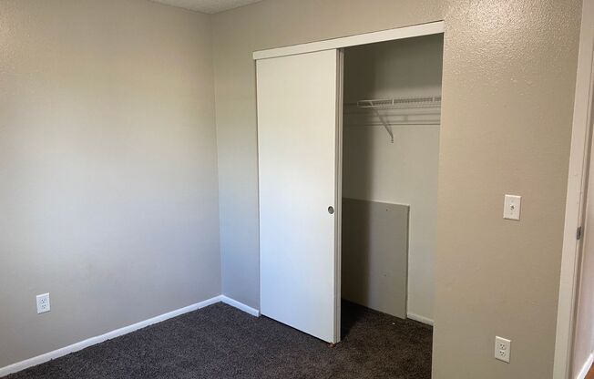 2 beds, 1 bath, $850, Unit #1