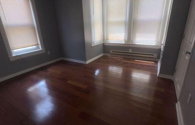 5422 Haverford Rd 2 Bedroom Apartment