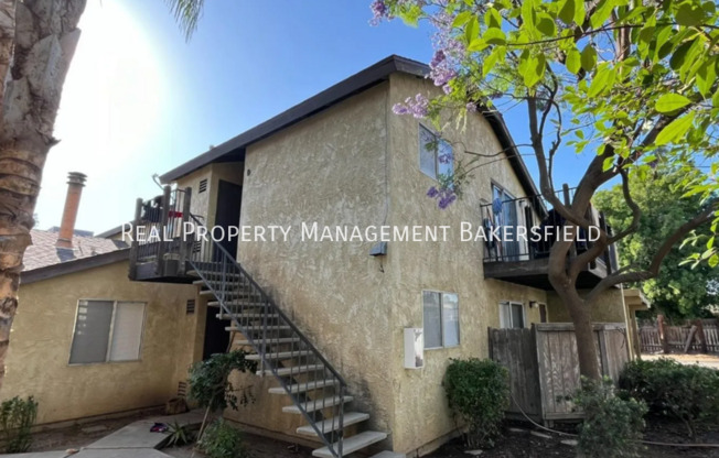 4608 MAYBROOK AVE