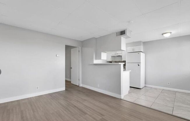 Old Vegas Meets Modern Convenience