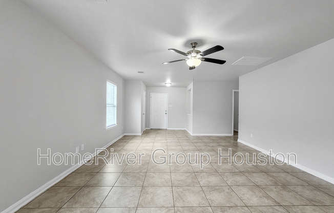 6610 HAWTHORNE FLS LN