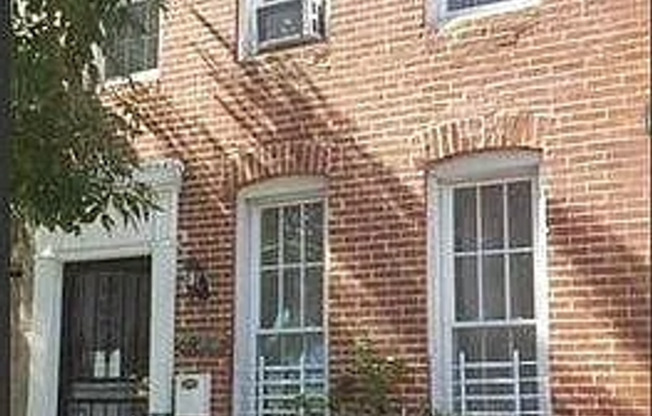 4 Bedroom 2.5 Bathroom Single Family Home