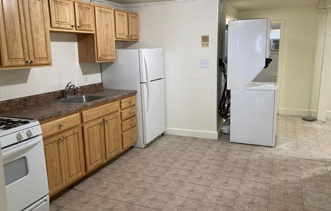 1 bed, 1 bath, 700 sqft, $1,199, Unit 46-TF