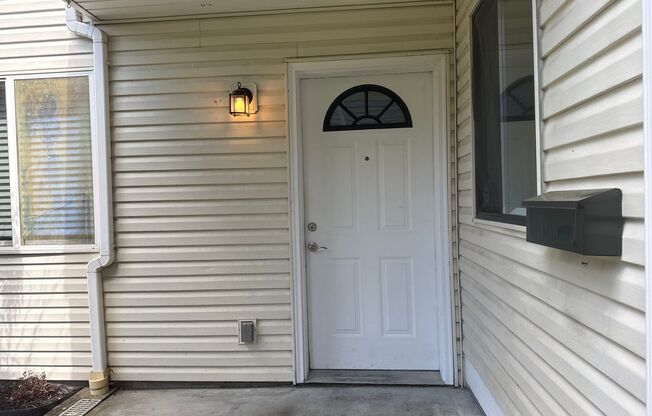 1125 29th Ave S Seattle - Duplex (J46-47)*