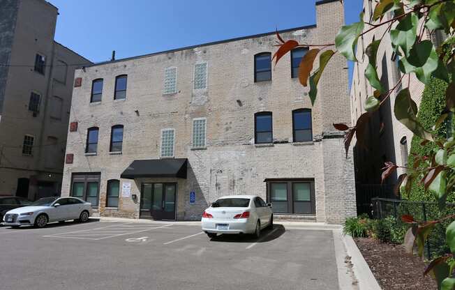 La Pompadour Minneapolis