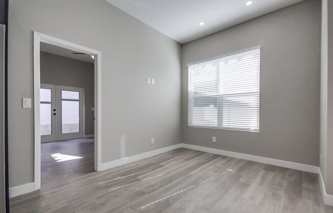 2 beds, 2 baths, 974 sqft, $3,195, Unit 4753-2