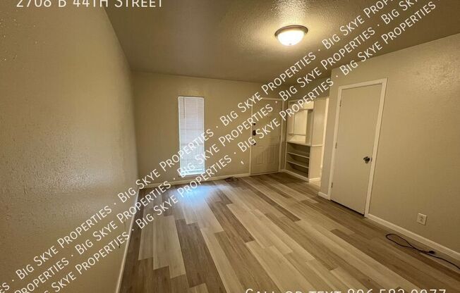 2708 B 44 ST