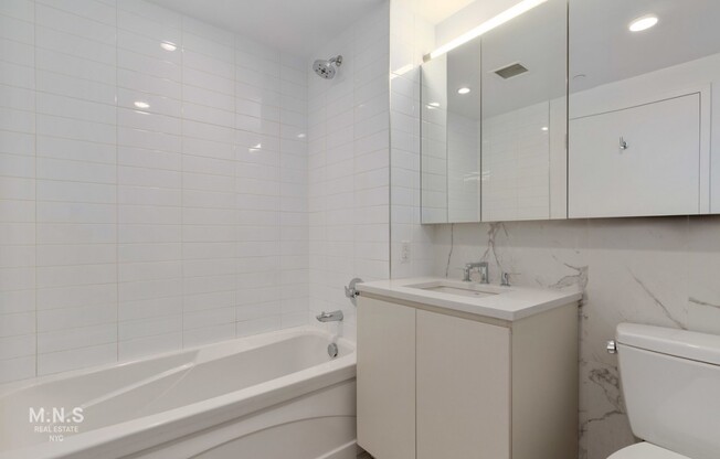 1 bed, 1 bath, $3,131, Unit 7-E