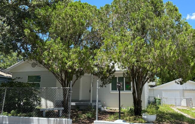 Fully Renovated 2-Bedroom Home in the Heart of Historic Ybor City!