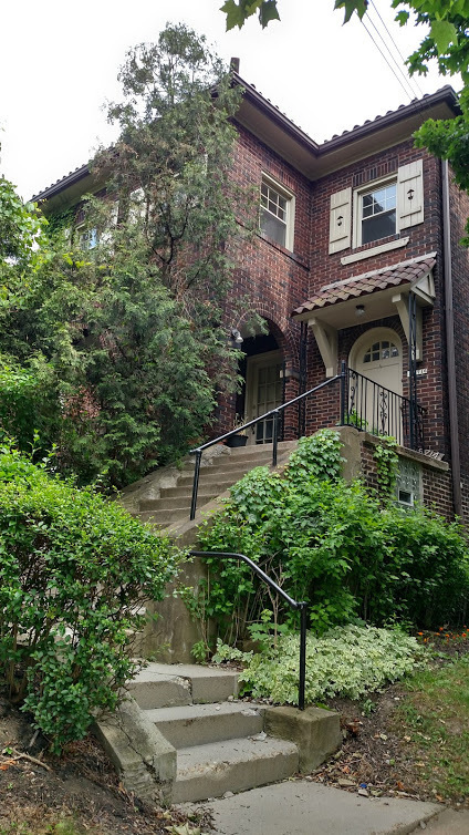Wonderful Duplex in the Heart of Squirrel Hill!