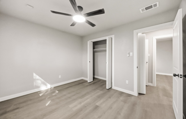 2103 FALL MDW DR