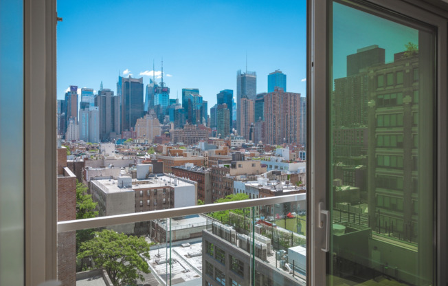1 bed, 1 bath, 698 sqft, $6,395, Unit PH01