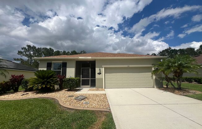 Beautiful 3 bedroom 2 bathroom pool home