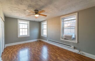 1933 Spring Garden Street