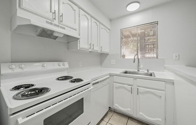 2410 Longview Condos (Mesquite Condos)