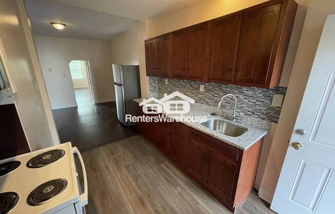 2436 BRENTWOOD AVE