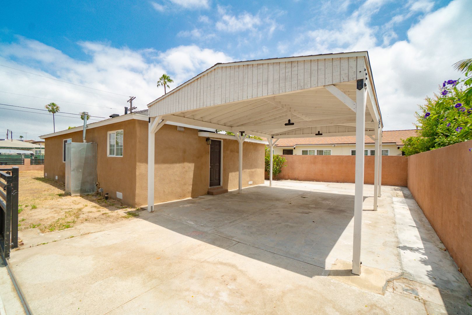 RECENTLY REMODELED, BRIGHT & AIRY 3BR2BA HOUSE ON SPACIOUS CORNER LOT W/ LARGE WRAP AROUND YARD & PATIO AREAS, GATED DRIVEWAY W/  LARGE COVERED CARPORT CLOSE TO SCHOOLS, PARKS, SHOPPING & EASY FREEWAY ACCESS!