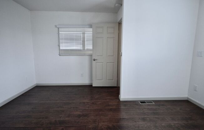 2 beds, 2 baths, $2,575, Unit Unit D42