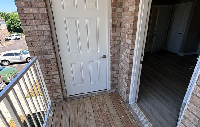 1 bed, 1 bath, 765 sqft, $895, Unit 226 2B