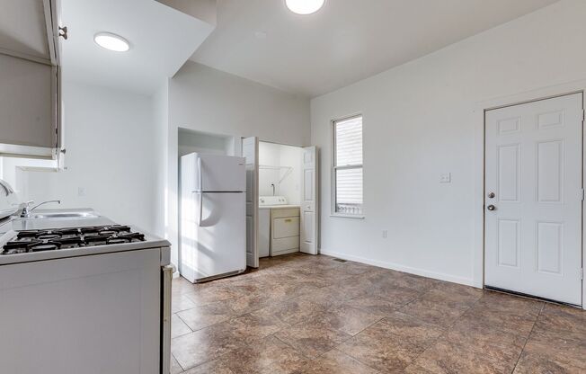 Check out this renovated 2 bed with central a/c in the heart of Allentown!