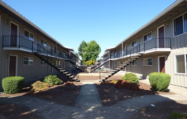 The Court at Hawthorne