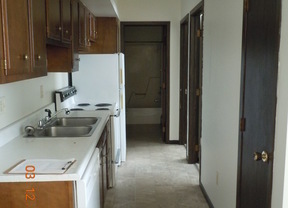 2 beds, 1 bath, $545, Unit 6B