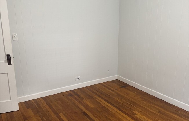 2 beds, 1 bath, 1,100 sqft, $2,200, Unit 1