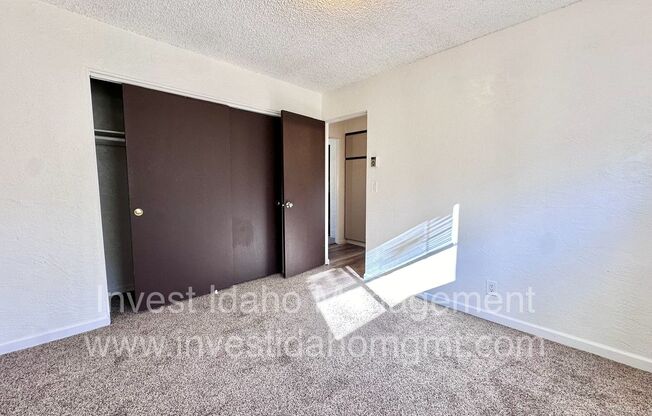 2 beds, 1 bath, 750 sqft, $1,095, Unit N