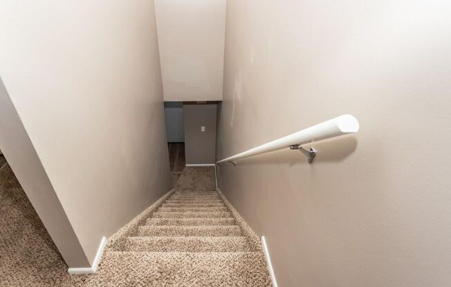 2 beds, 1.5 baths, 1,100 sqft, $1,355, Unit 40-1740