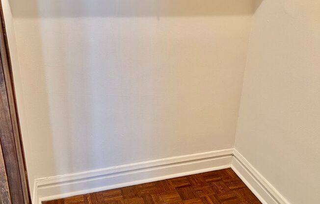 Studio, 1 bath, 500 sqft, $1,575, Unit 553-215