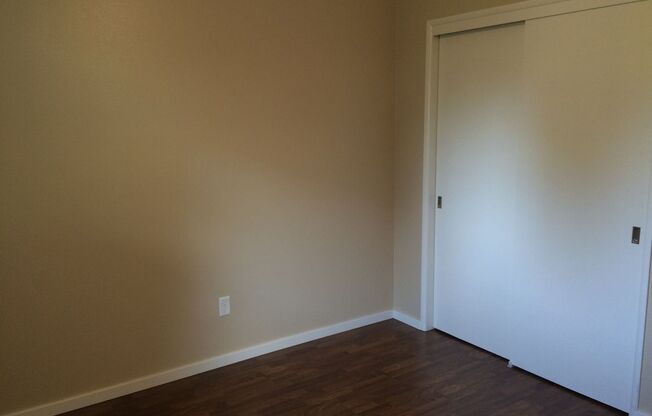 2 beds, 1 bath, $1,695